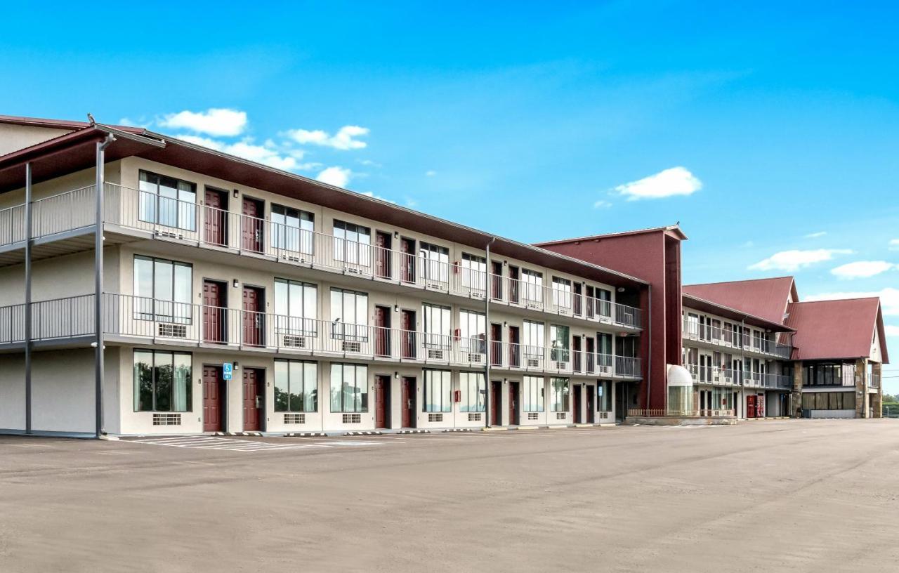 Red Roof Inn Дендрідж Екстер'єр фото