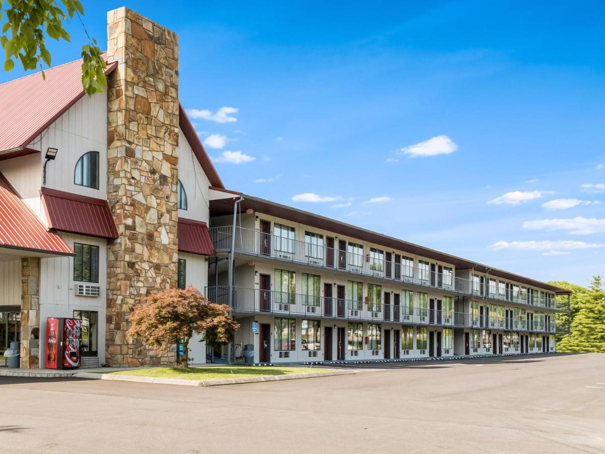 Red Roof Inn Дендрідж Екстер'єр фото
