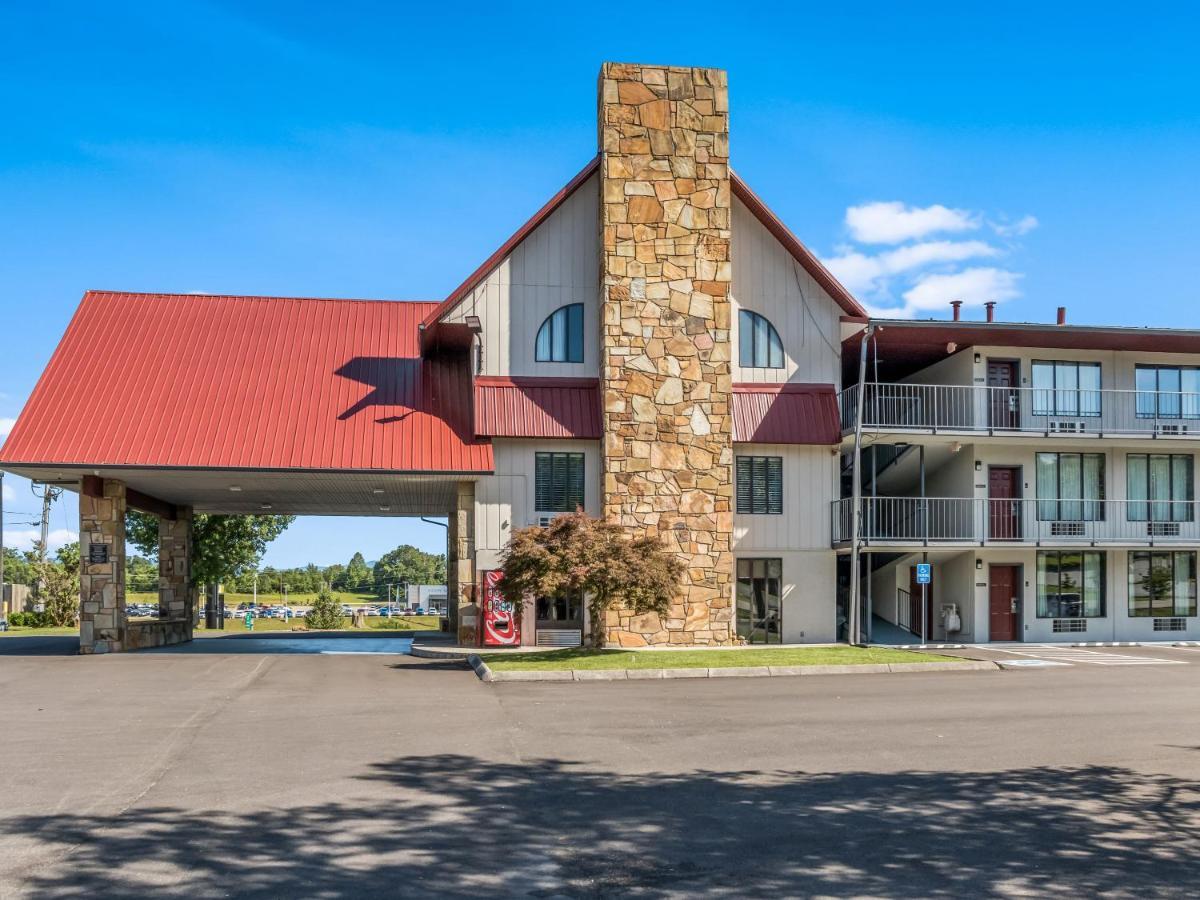 Red Roof Inn Дендрідж Екстер'єр фото